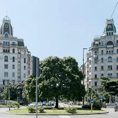 Via Frua By Onefinestay Apartman Milánó